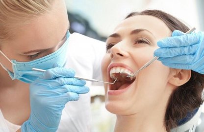 Іригатор очима стоматолога